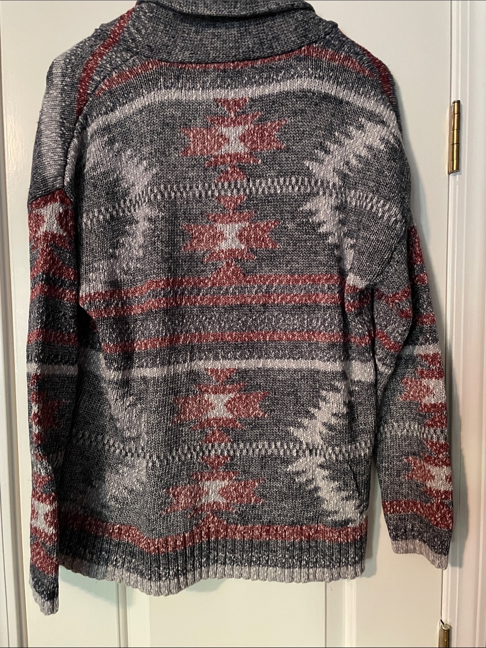 Faherty Gray & Rust Geometric Shawl-Collar Cardigan - Picture 5 of 7